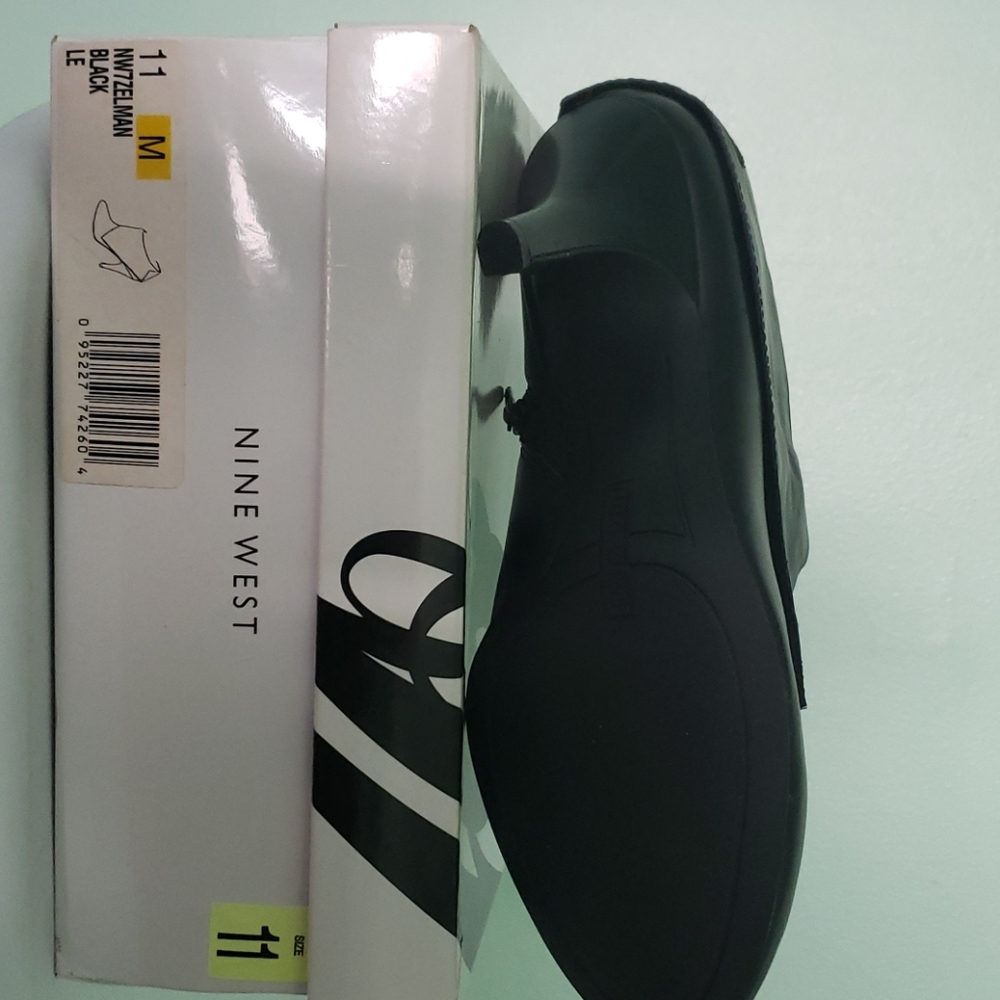 Booties - Picture 3 of 4